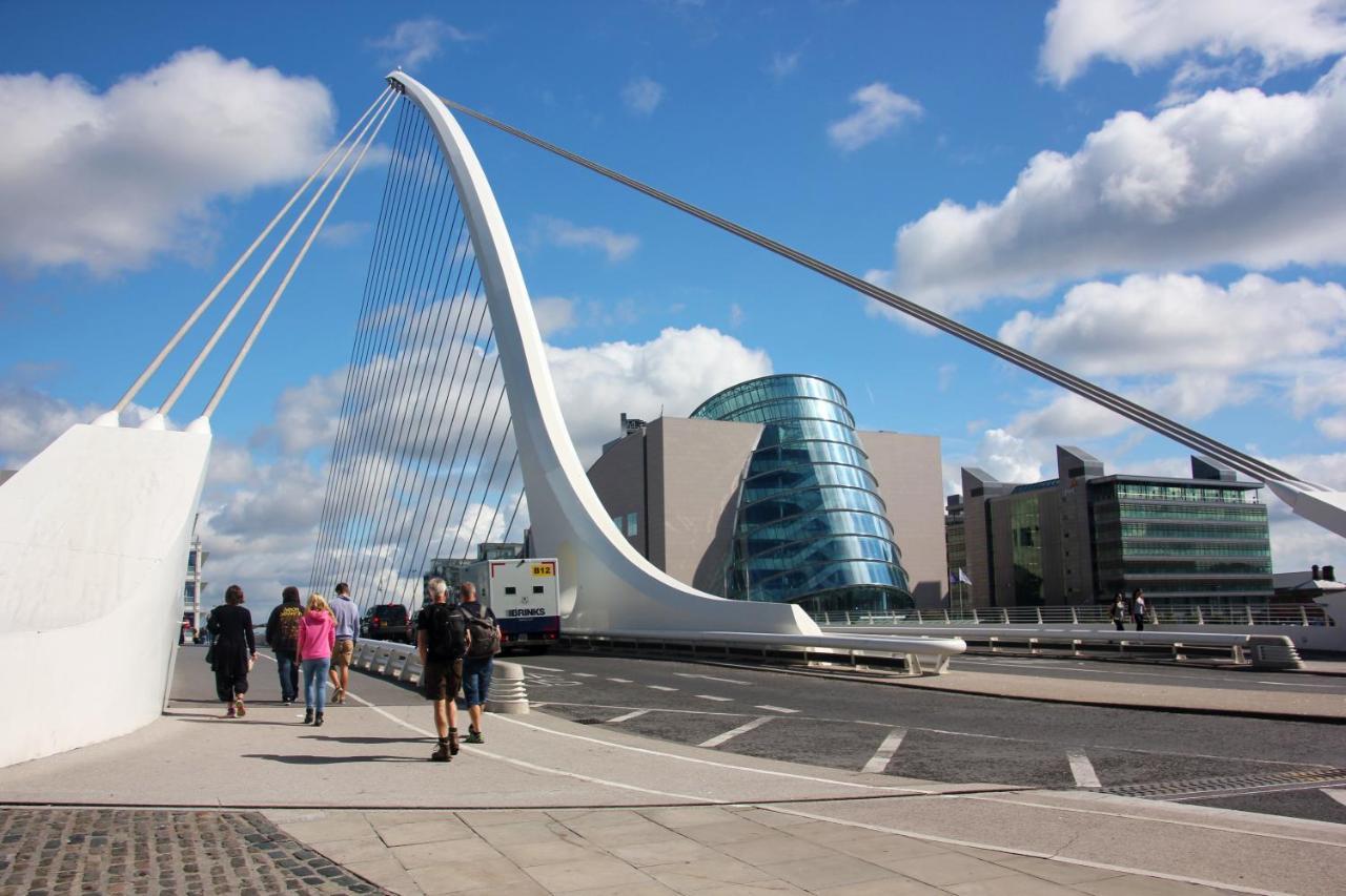 The Alex Hotel Dublin Exterior photo